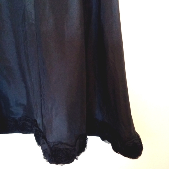 Gilani Full Skirt with Rosette Detail - Picture 7 of 10